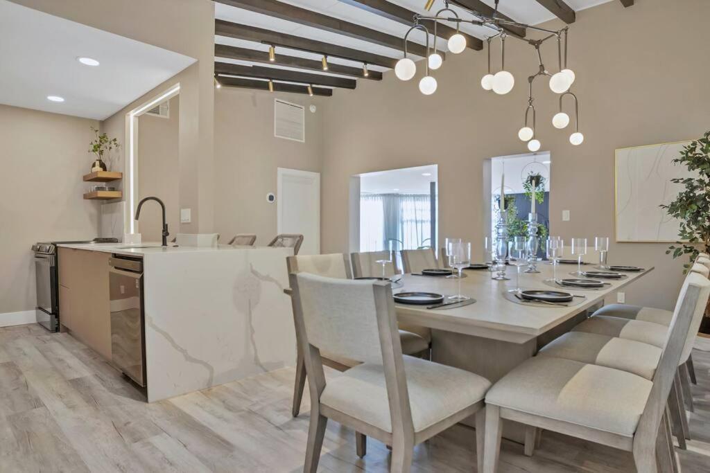 Stunning 2 Story Villa With Pool Fort Lauderdale Exterior foto